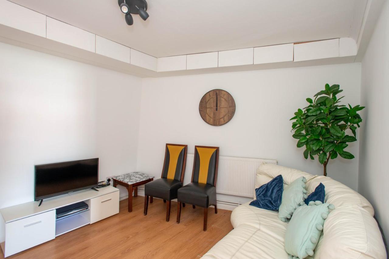 Modern Apartments In Bromley, Greater London Near Tesco And Sundridge Park Station Bagian luar foto